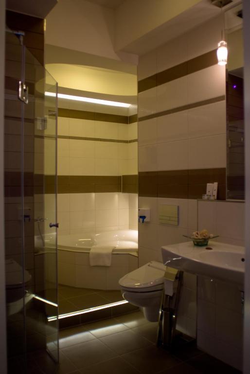 Soleil Apartman Szeged Rum bild